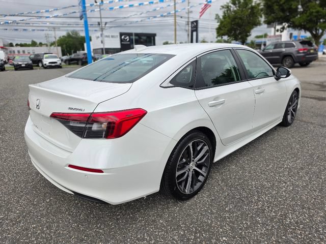 Used 2024 Honda Civic Touring image 5