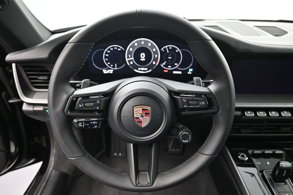 Certified 2026 Porsche 911 Carrera RWD image 7
