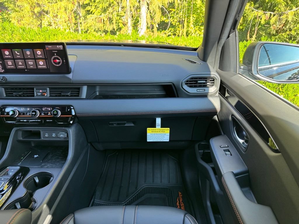 Used 2026 Honda Pilot TrailSport image 36