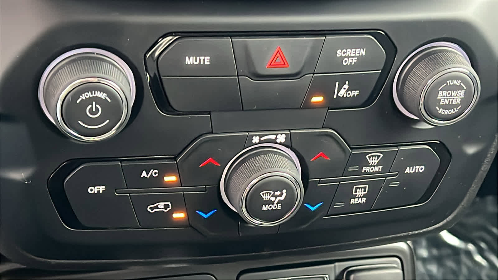 Used 2021 Jeep Renegade Sport image 14