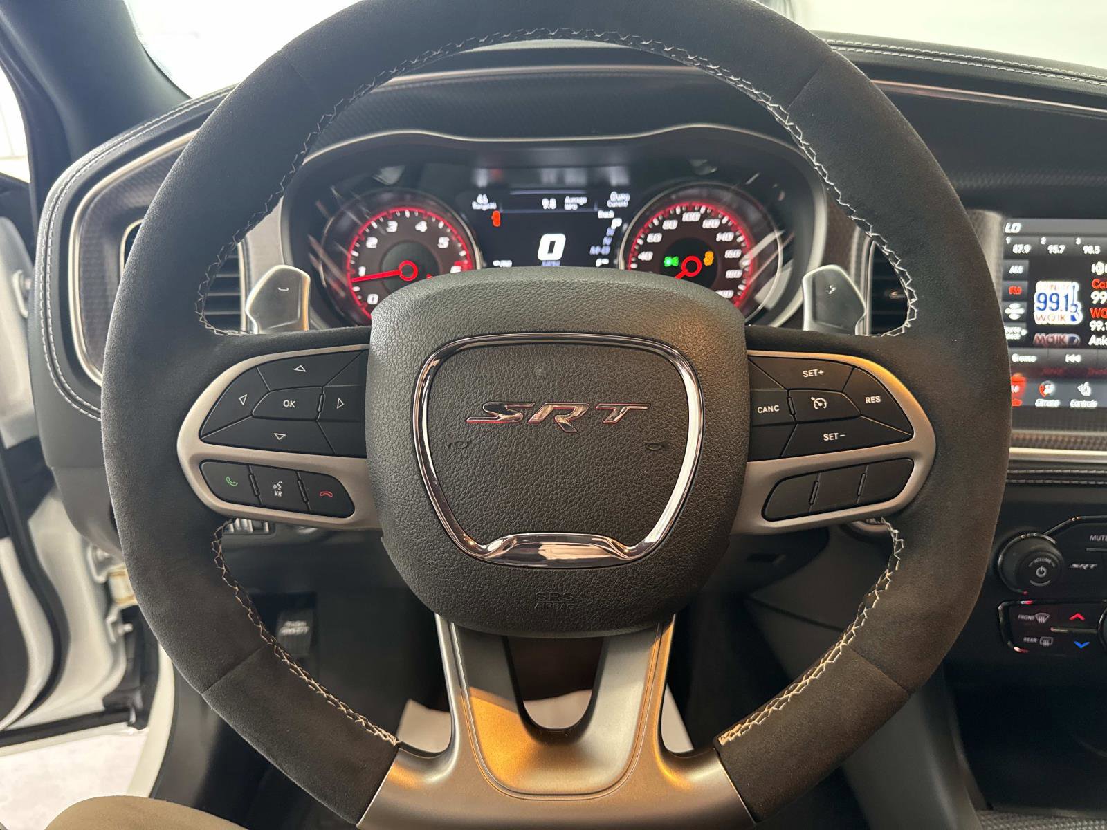 Used 2023 Dodge Charger SRT Hellcat w/ Harman/Kardon Audio Group RWD image 28