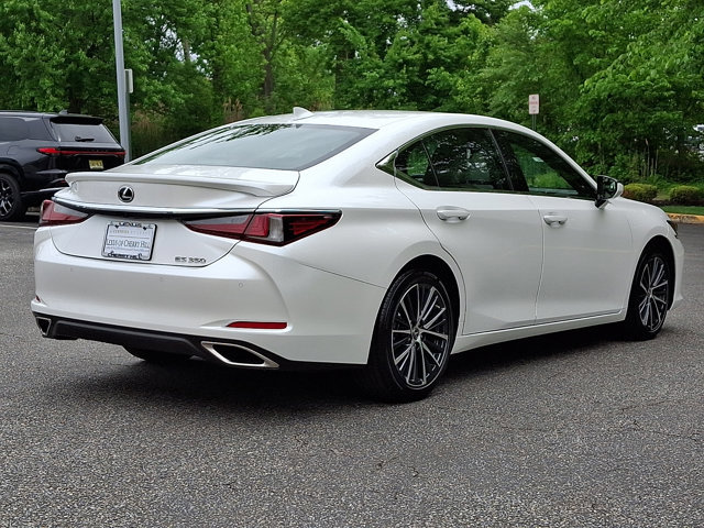 Used 2025 Lexus ES 350 w/ Premium Package FWD image 6
