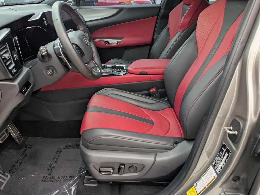 Used 2025 Lexus NX 450h+ F Sport AWD/4WD image 9