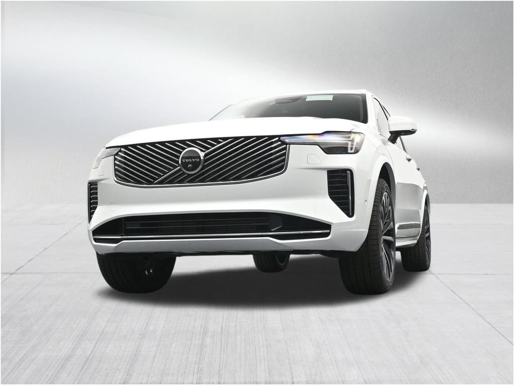 New 2026 Volvo XC90 T8 Plus w/ Protection Package Premier AWD/4WD image 28