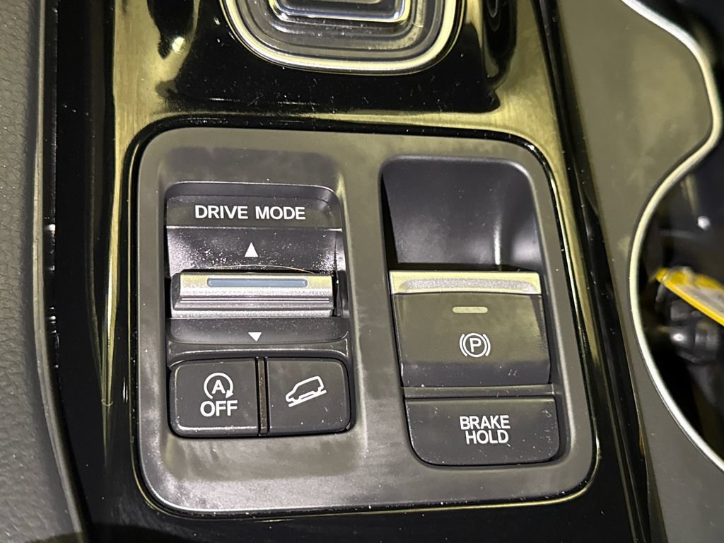 Certified 2025 Honda Pilot EX-L image 30