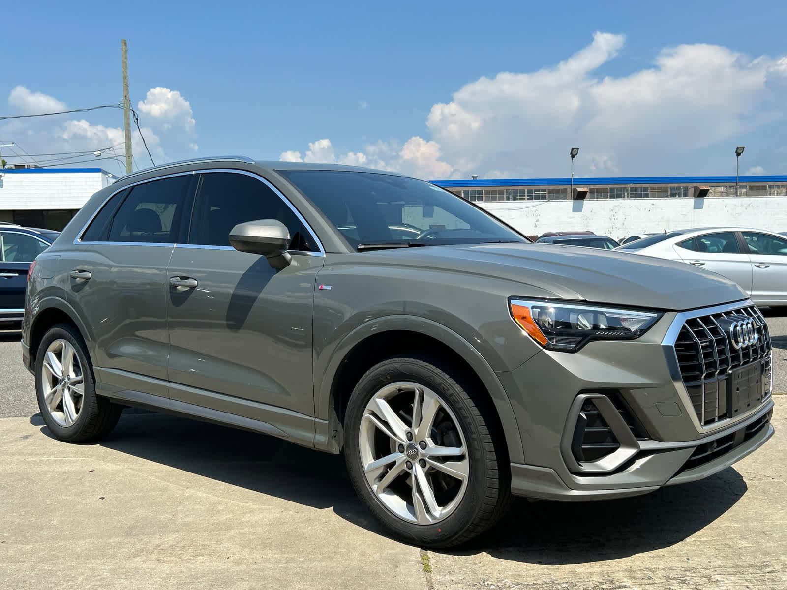 Used 2020 Audi Q3 2.0T Premium w/ Convenience Package