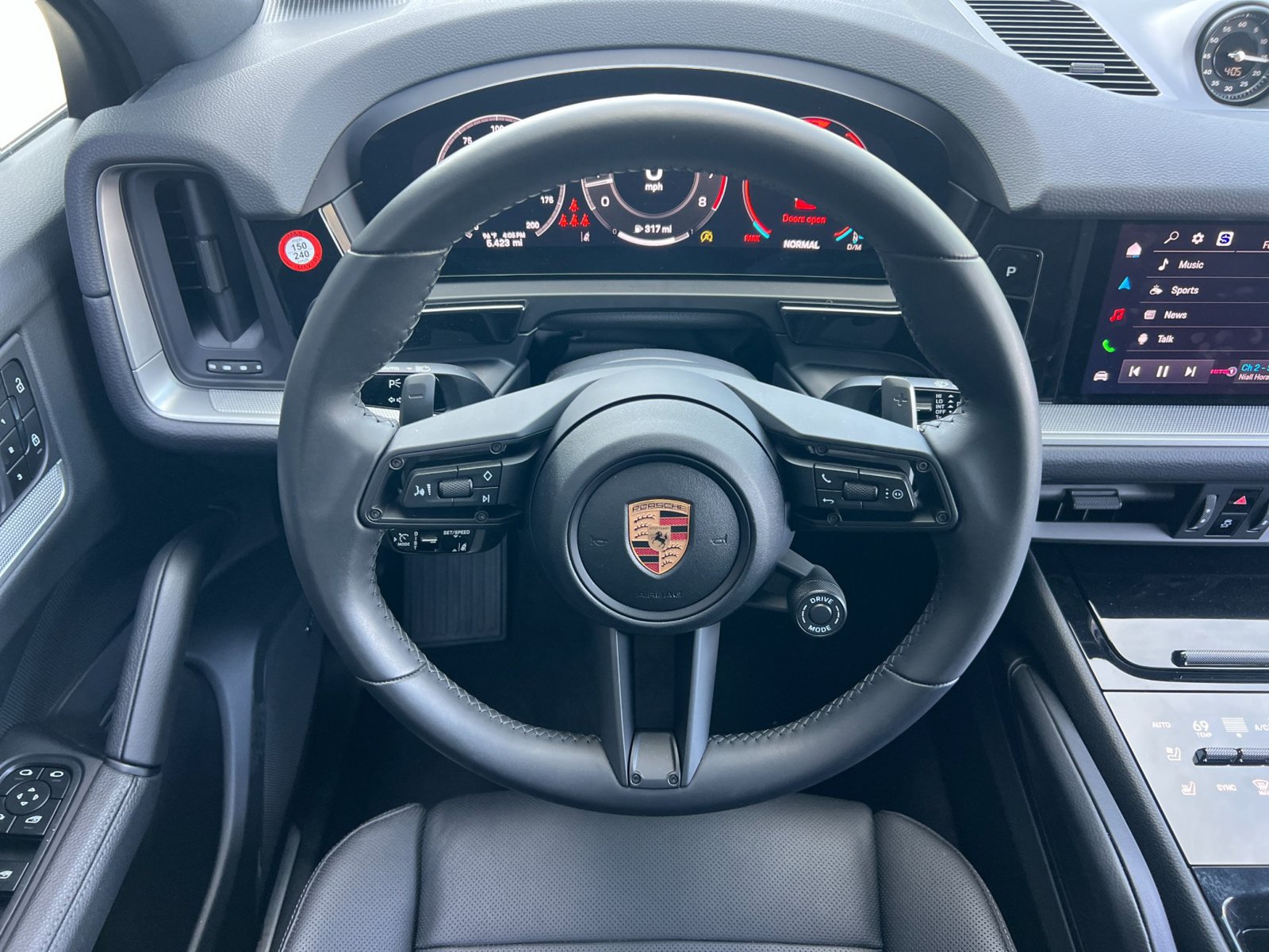 Certified 2026 Porsche Cayenne S AWD/4WD image 14