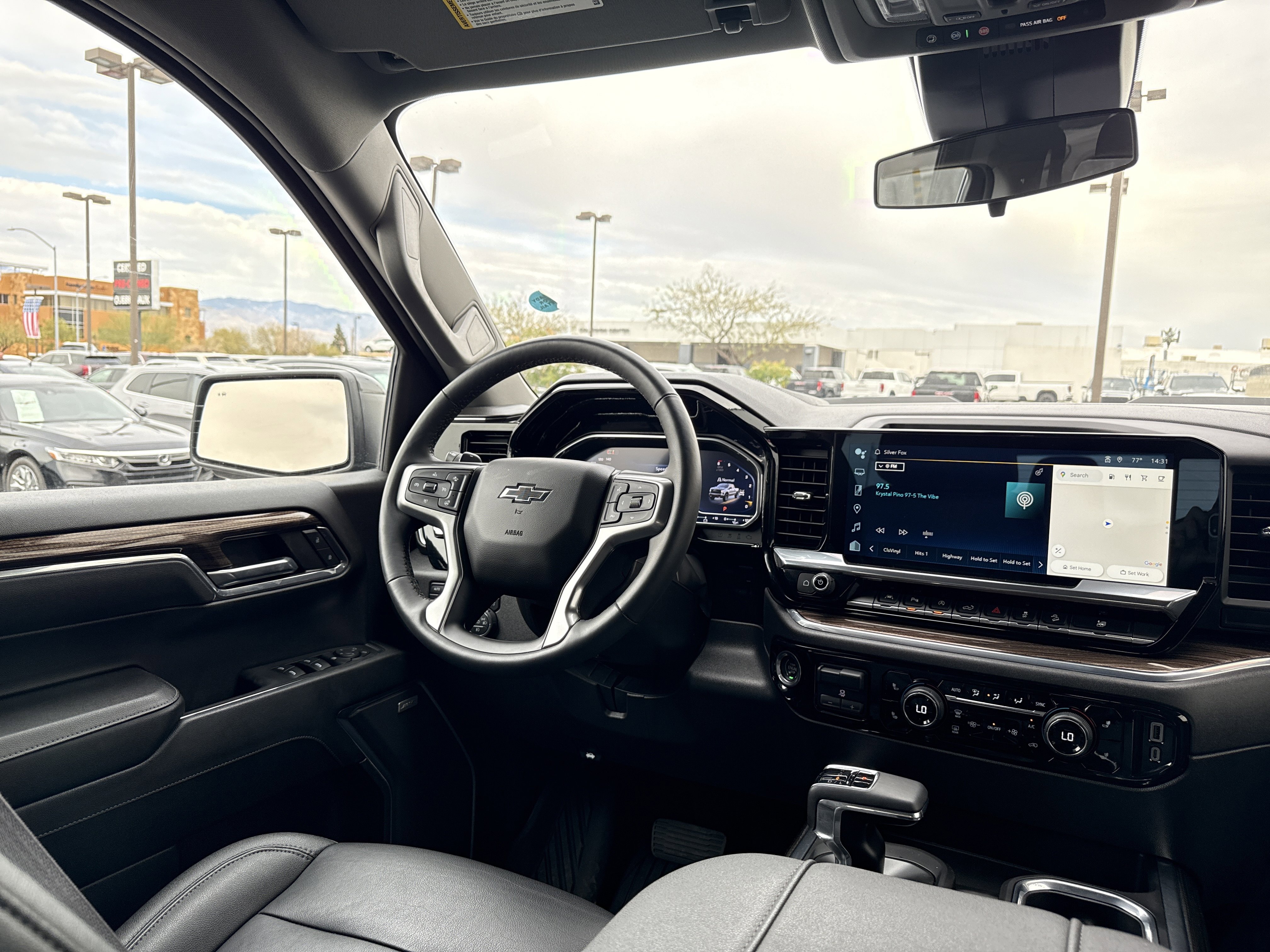 Used 2024 Chevrolet Silverado 1500 LT Trail Boss w/ LT Trail Boss Premium Package image 24