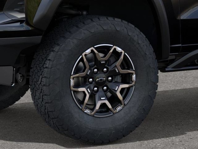 New 2026 Chevrolet Colorado ZR2 w/ Technology Package AWD/4WD image 9