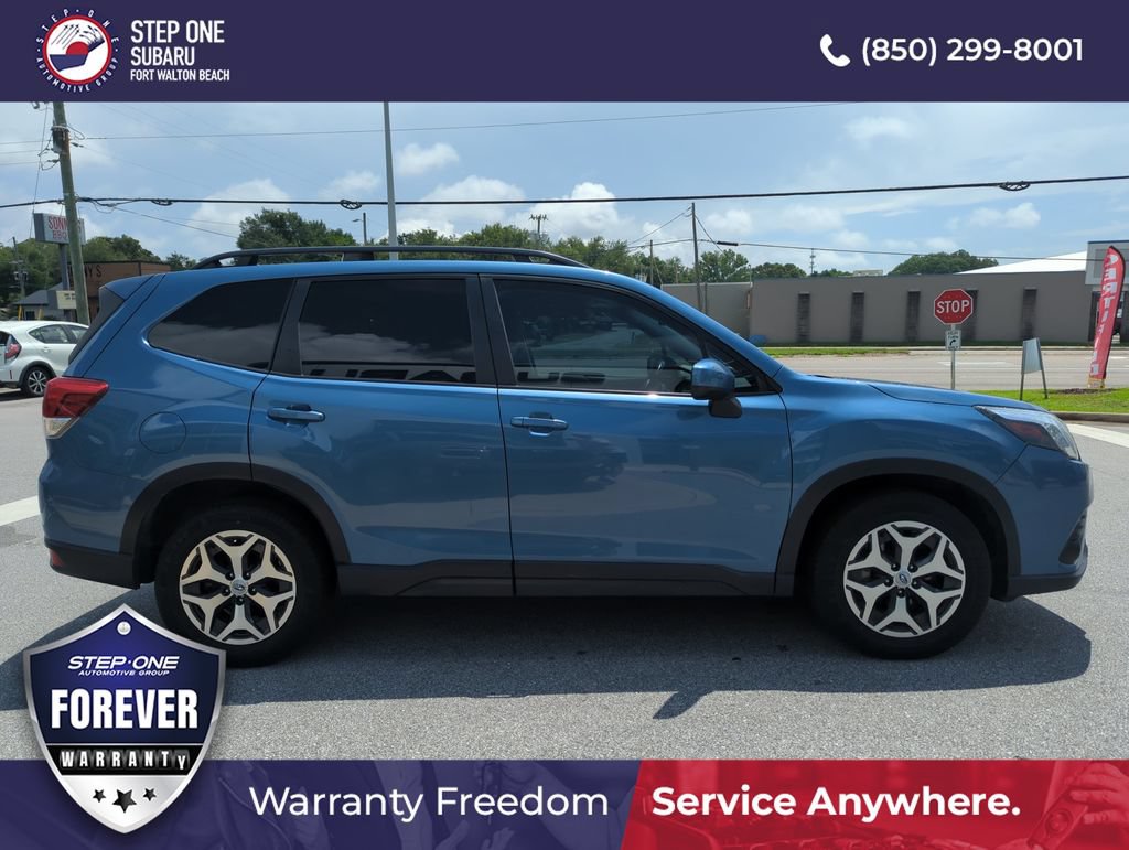 Used 2022 Subaru Forester Premium w/ Popular Package #2 AWD/4WD image 8