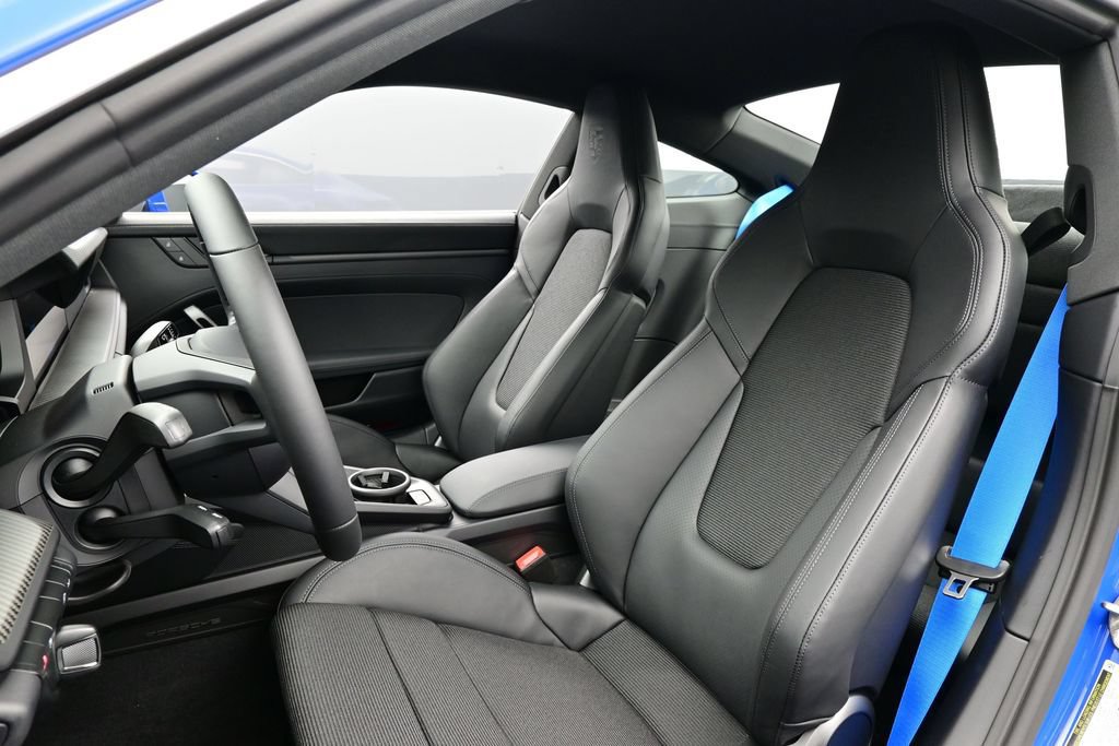 New 2026 Porsche 911 GT3 RWD image 5