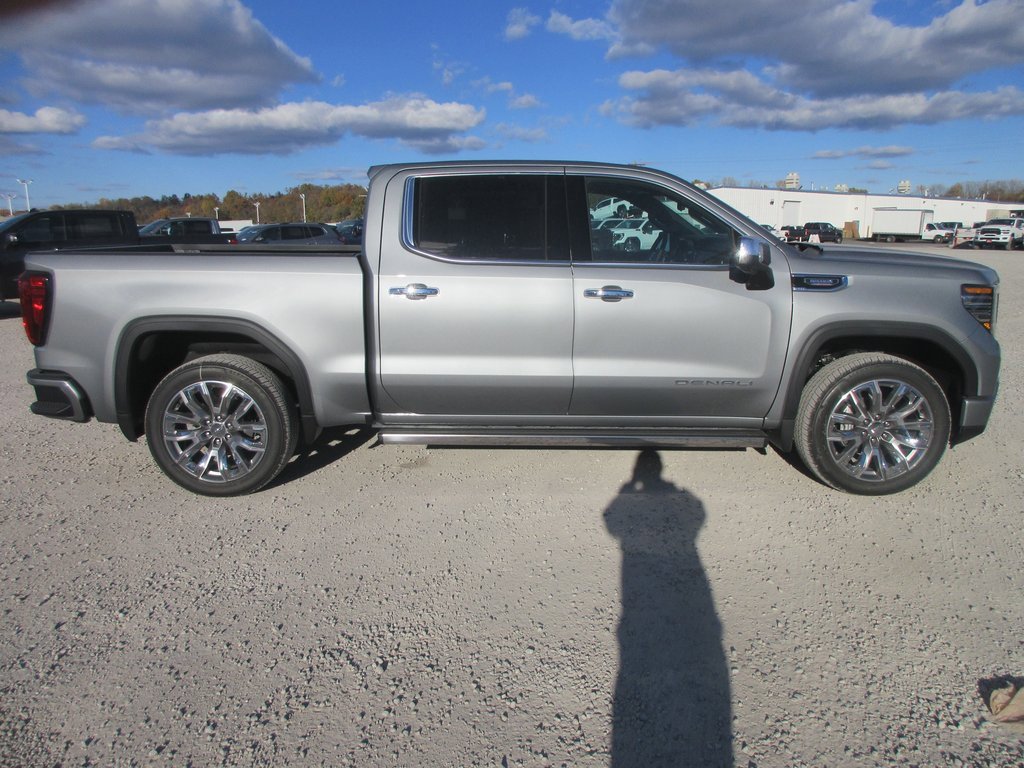 New 2026 GMC Sierra 1500 Denali w/ Denali Reserve Package image 3