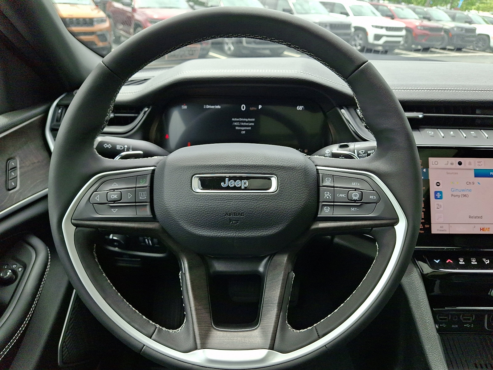 New 2026 Jeep Grand Cherokee Limited AWD/4WD image 15
