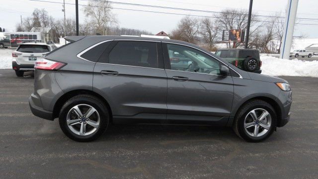 Certified 2022 Ford Edge SEL w/ Convenience Package image 9