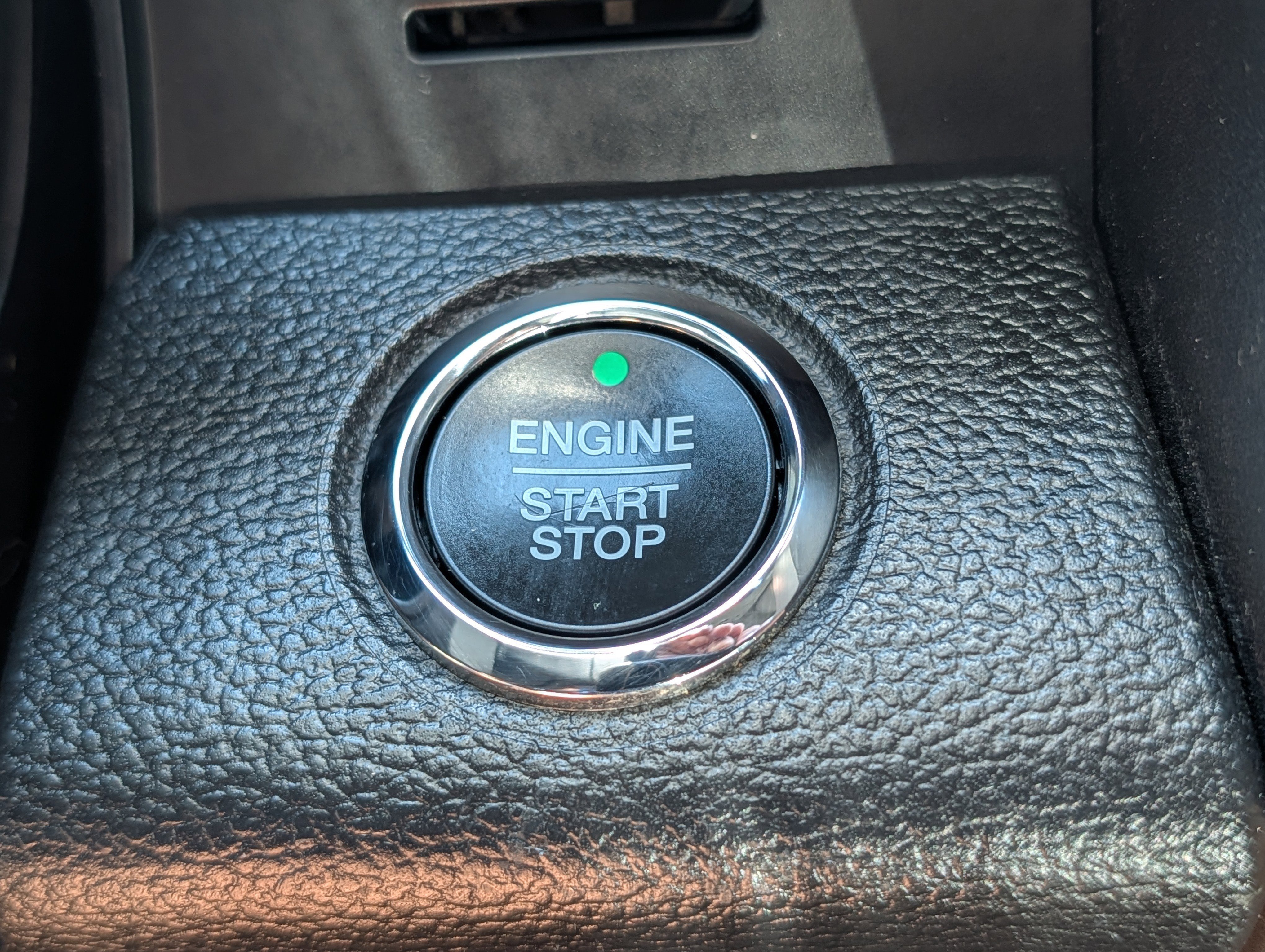 Used 2019 Ford F250 Lariat w/ Lariat Ultimate Package AWD/4WD image 38