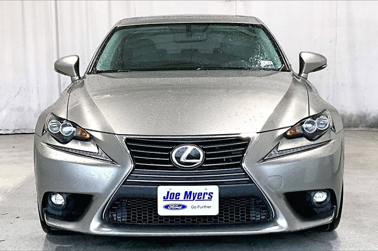 Used 2016 Lexus IS 300 AWD w/ Premium Package image 3