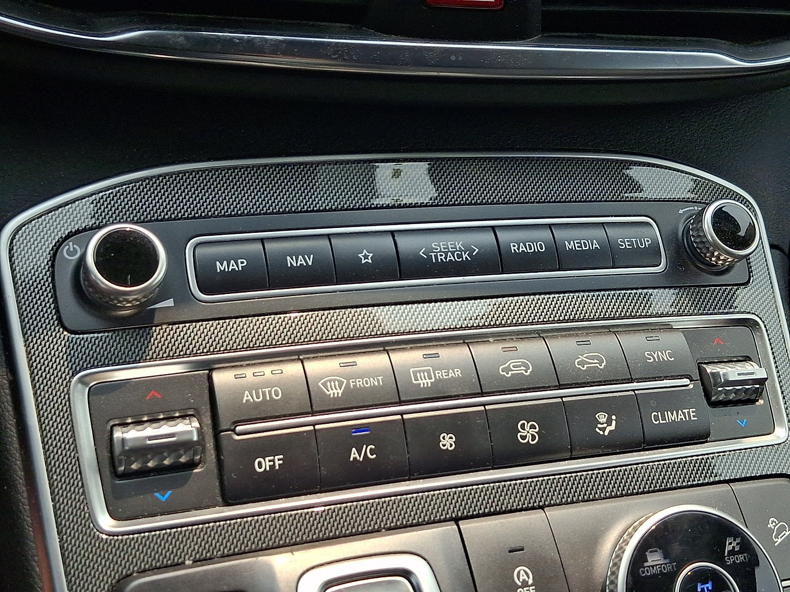 Used 2023 Hyundai Santa Fe SEL AWD/4WD image 15