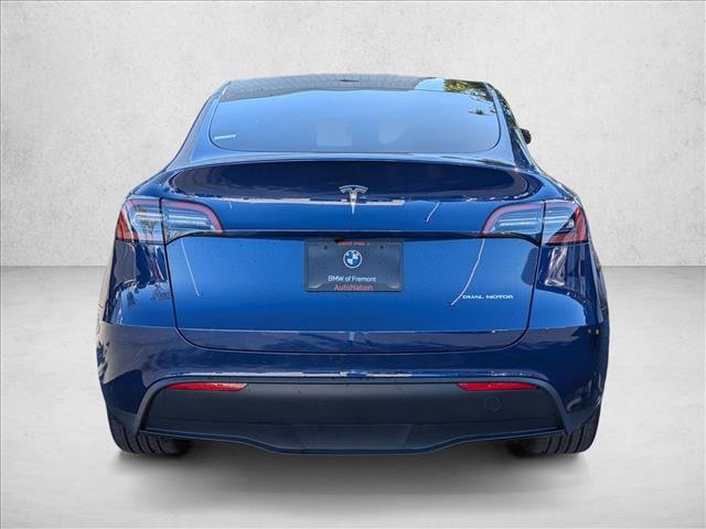 Used 2024 Tesla Model Y Long Range AWD/4WD image 7