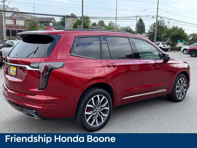 Used 2024 Cadillac XT6 Sport w/ Technology Package AWD/4WD image 5