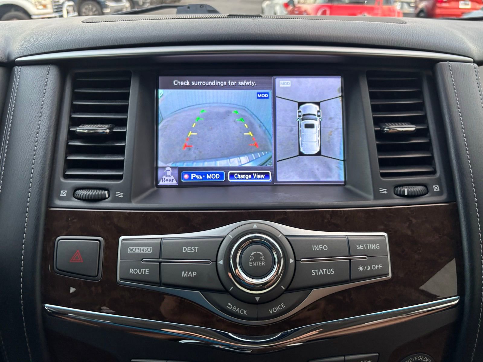 Used 2016 INFINITI QX80 2WD w/ Signature Edition Package image 25