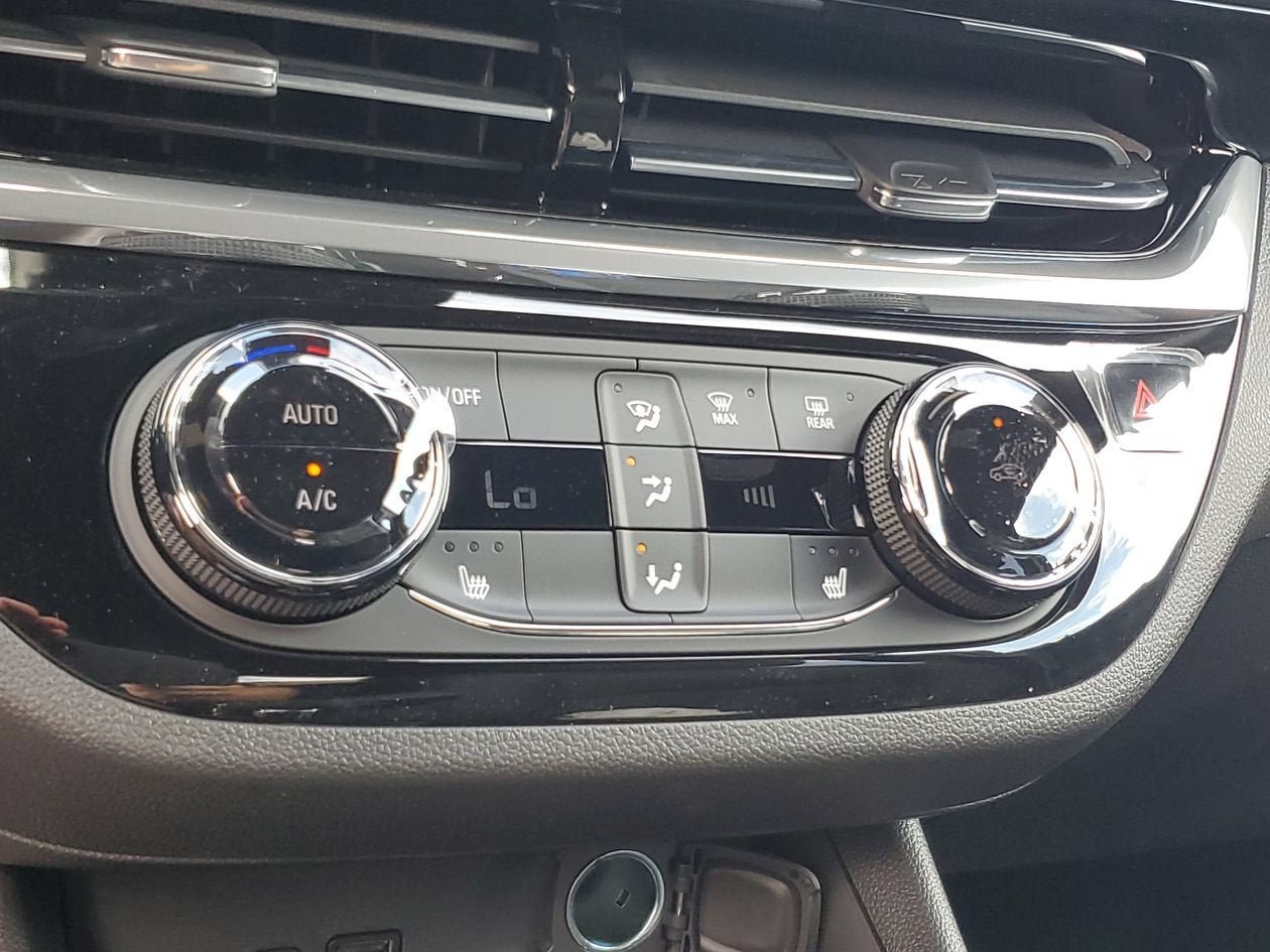 New 2026 Buick Envista Sport Touring w/ Convenience I Package FWD image 22