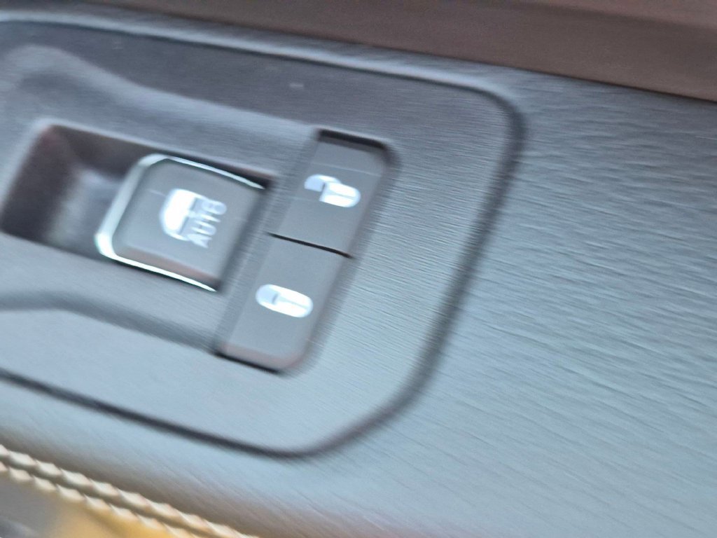 New 2026 RAM 3500 Laramie w/ Night Edition AWD/4WD image 32