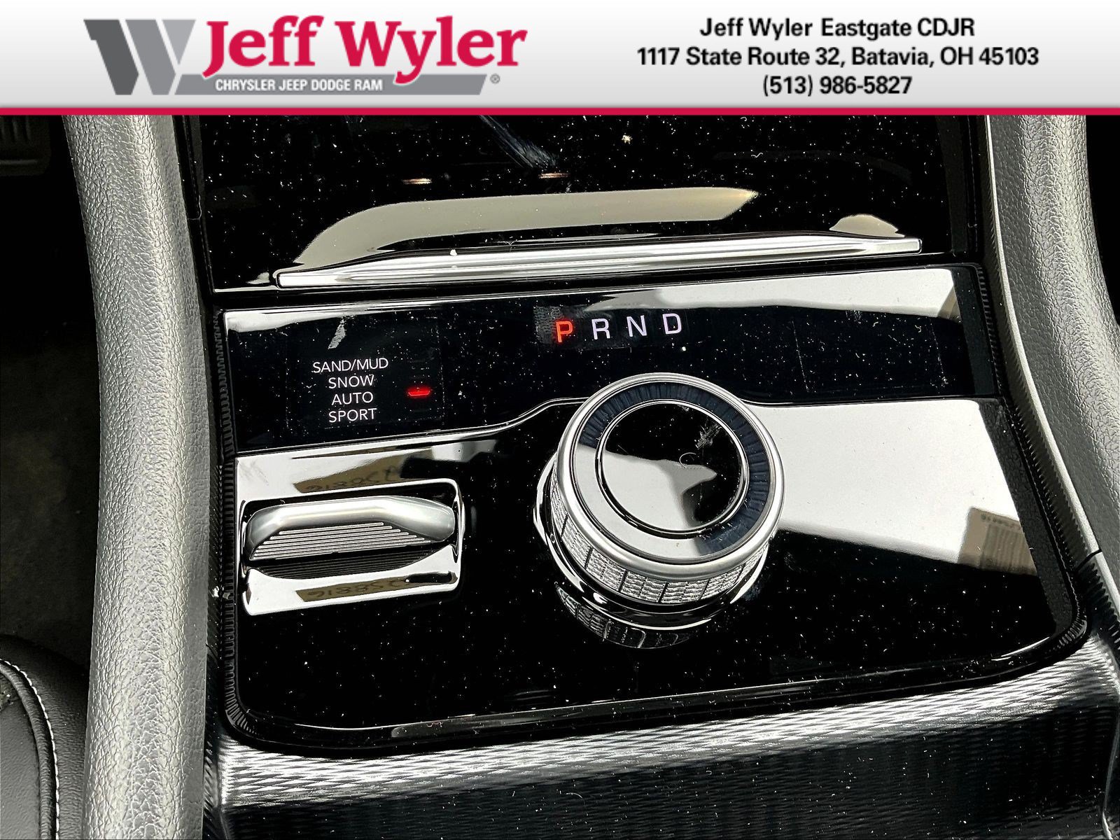 New 2026 Jeep Grand Cherokee Altitude AWD/4WD image 12