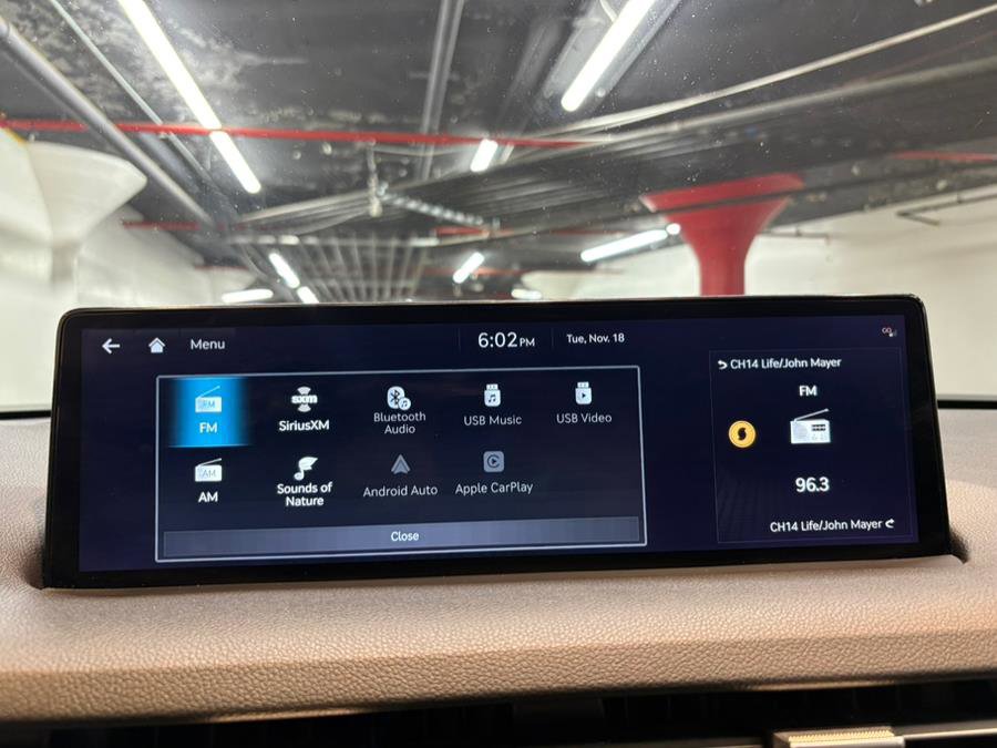 Used 2023 Genesis GV70 2.5T w/ Advanced Package image 21