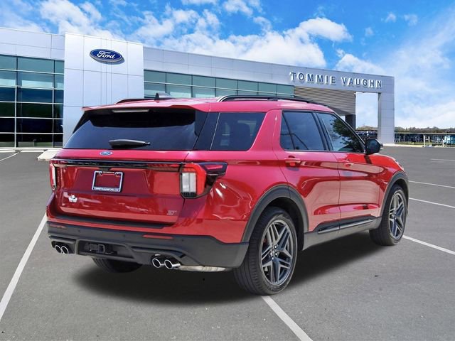 Used 2025 Ford Explorer ST w/ Sun And Sound Package AWD/4WD image 4
