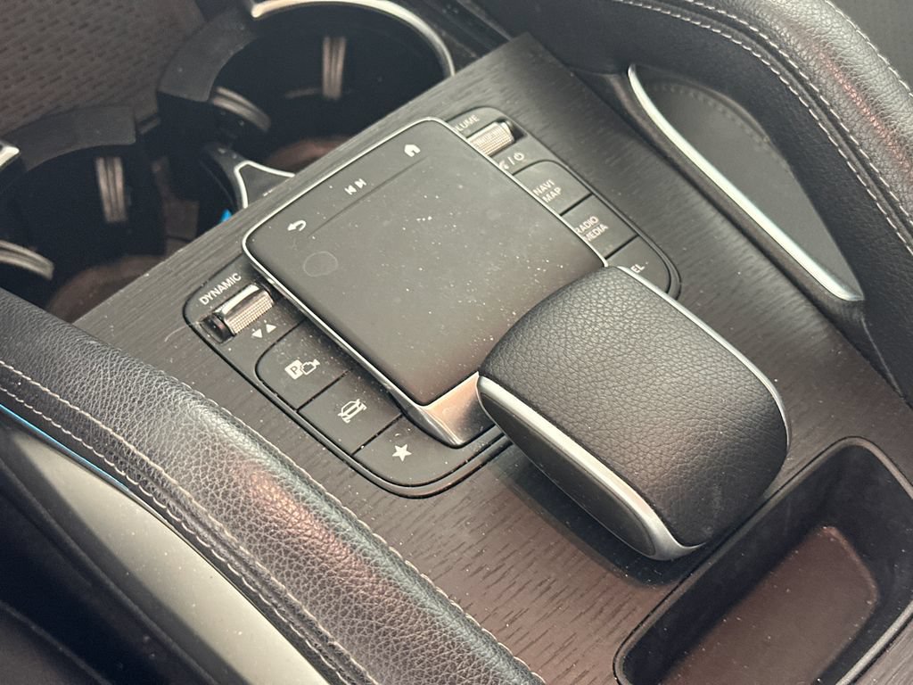 Used 2024 Mercedes-Benz GLE 450 4MATIC image 7
