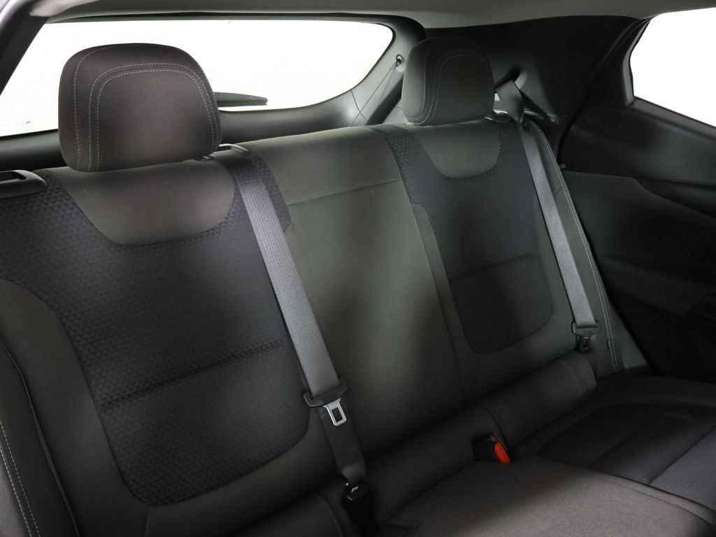 Used 2023 Chevrolet Bolt EUV LT FWD image 31