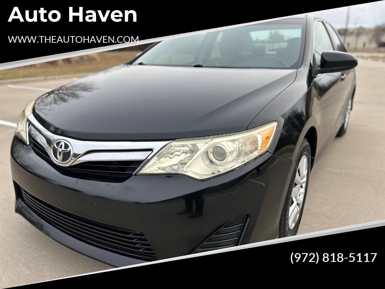 Used 2012 Toyota Camry LE image 1