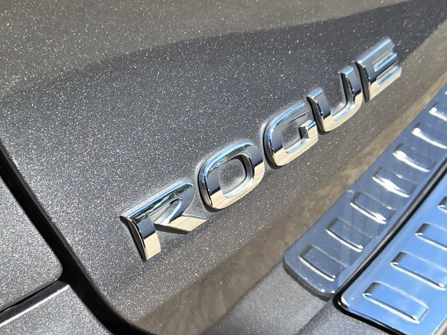 Used 2020 Nissan Rogue SL w/ Premium Package FWD image 12