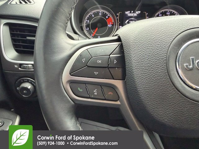 Used 2019 Jeep Cherokee Latitude Plus FWD image 22