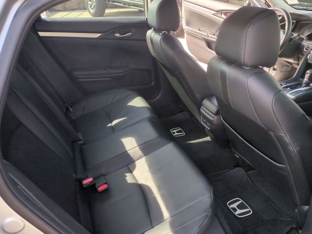 Used 2017 Honda Civic Touring image 27