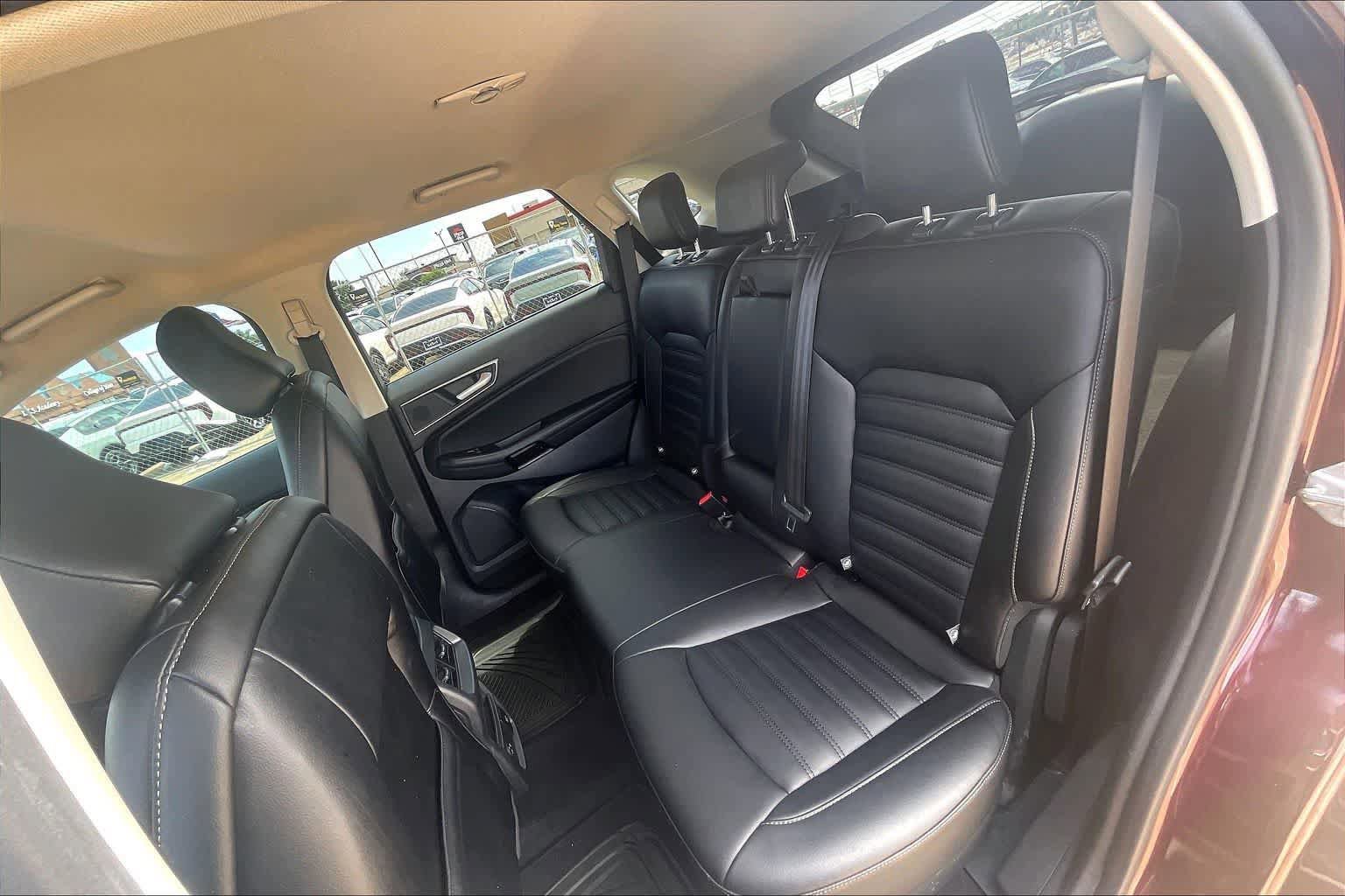 Used 2022 Ford Edge SEL w/ Convenience Package AWD/4WD image 28