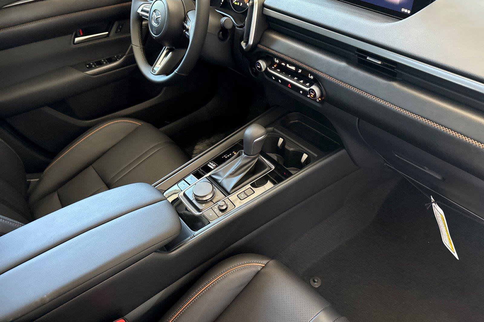 New 2026 MAZDA CX-50 AWD 2.5 Hybrid w/ Weather Package image 17