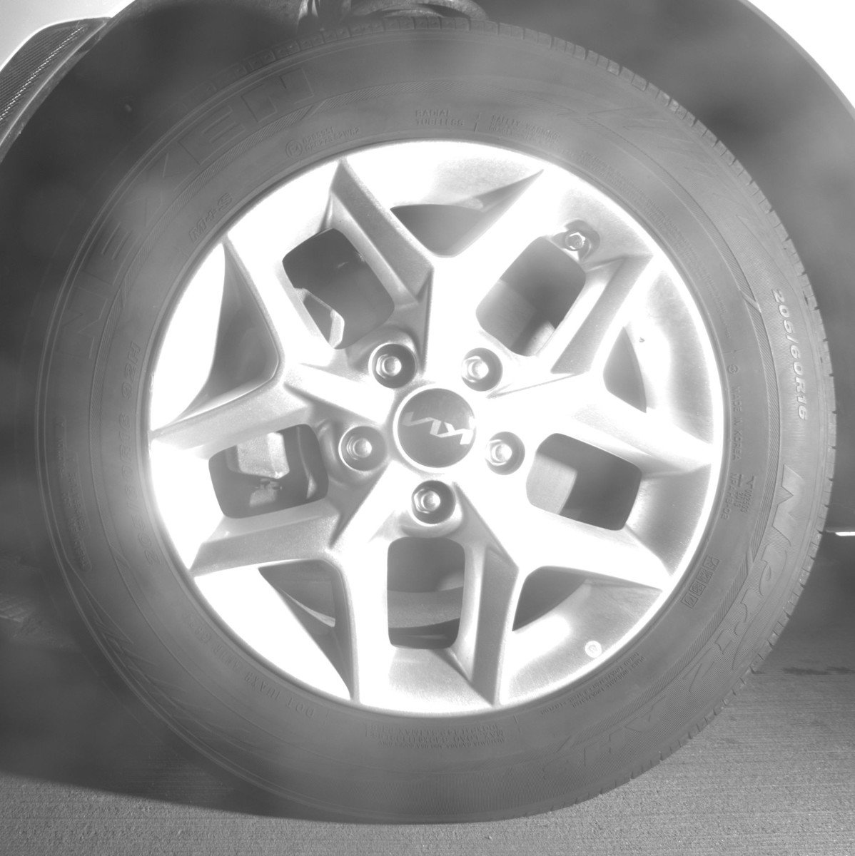 Used 2025 Kia Soul LX w/ LX Technology Package FWD image 12