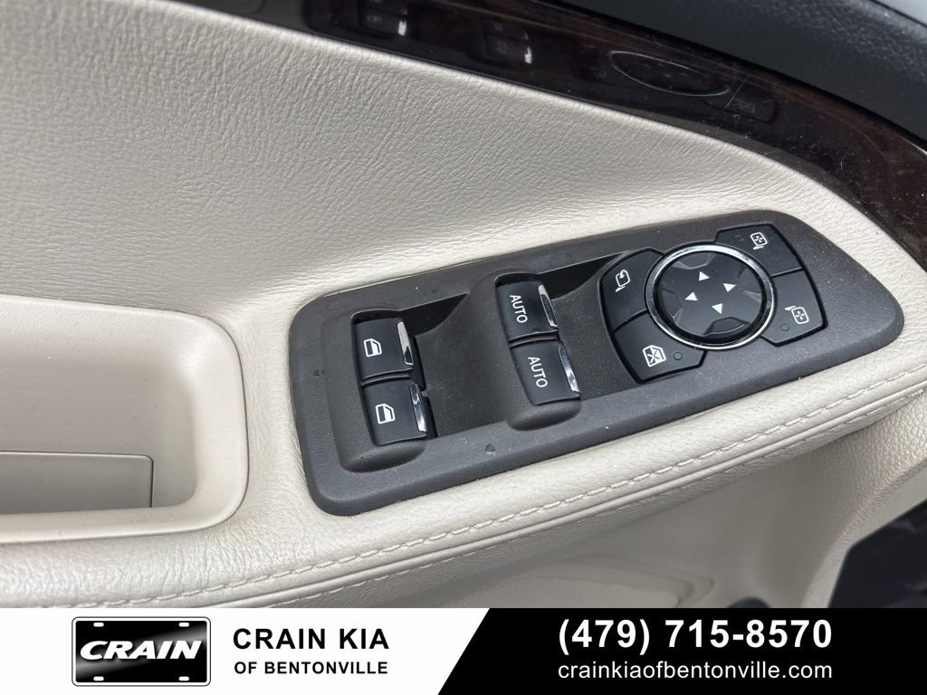 Used 2013 Ford Explorer Limited image 16