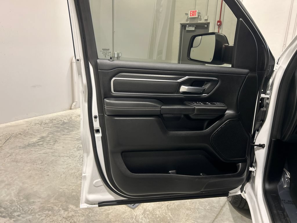 Used 2025 RAM 1500 Big Horn AWD/4WD image 15