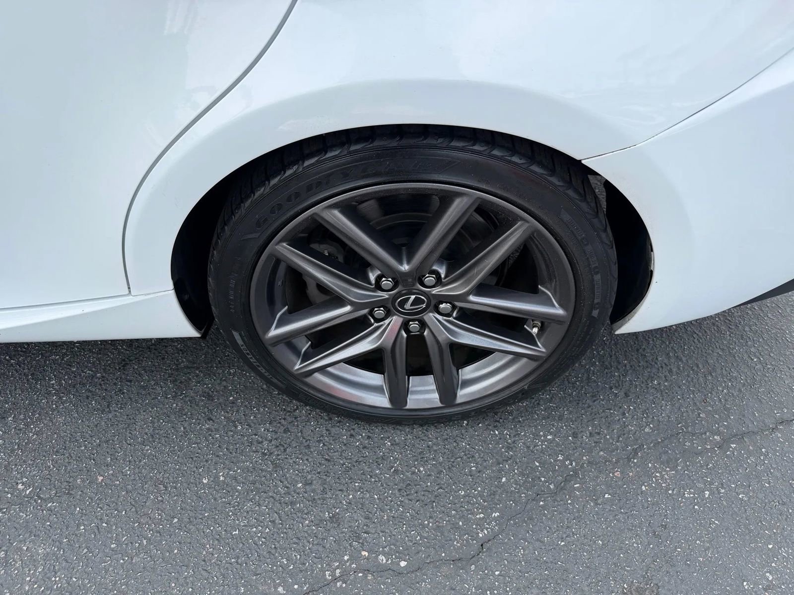 Used 2017 Lexus IS 200t F Sport w/ F Sport Package RWD image 4