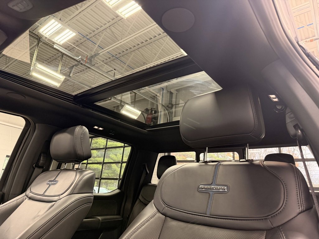 Used 2025 Ford F450 Platinum w/ FX4 Off-Road Package image 34