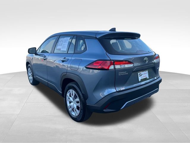 Used 2023 Toyota Corolla Cross L image 3
