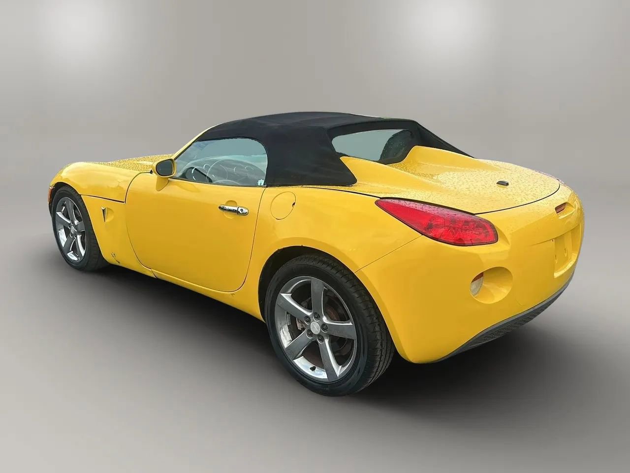 Used 2006 Pontiac Solstice Convertible w/ Premium Package image 3