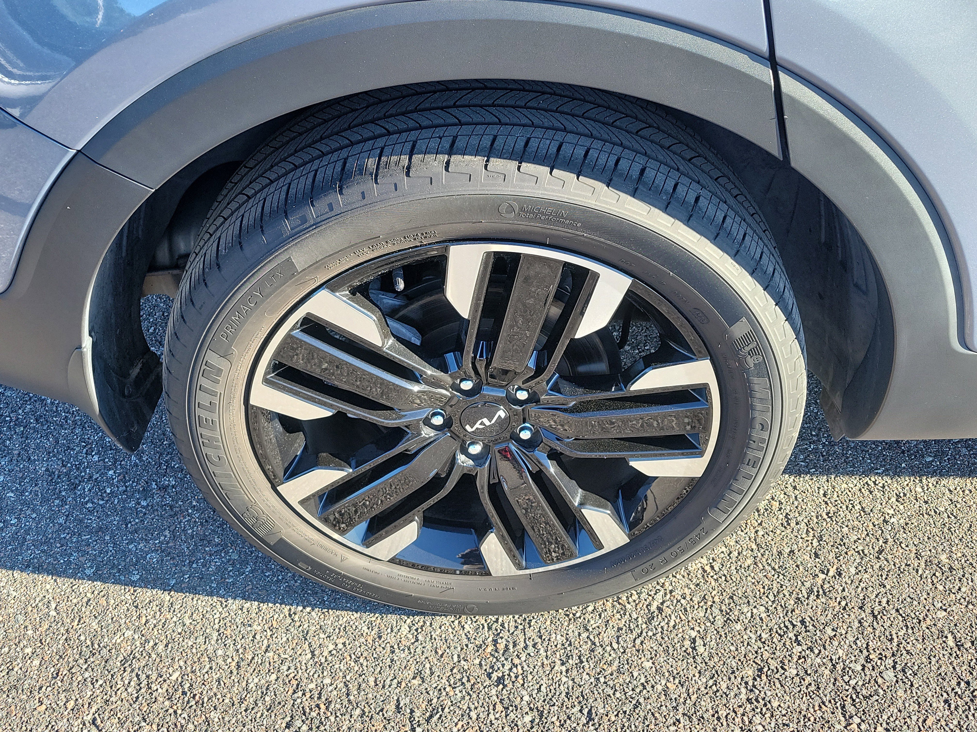 Used 2023 Kia Telluride SX image 43