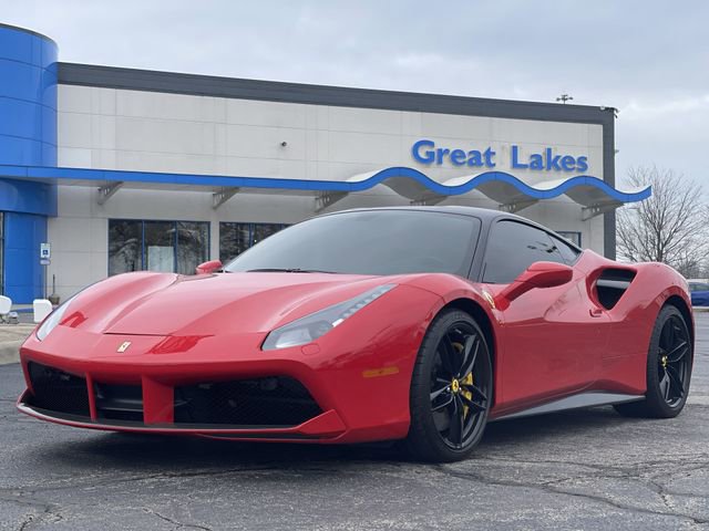 Used 2018 Ferrari 488 GTB image 1