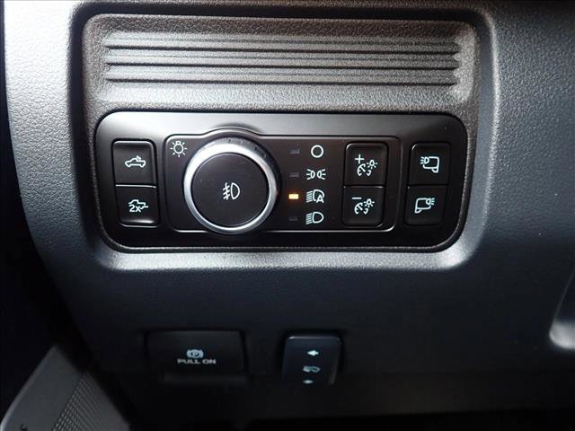 New 2026 Ford F250 Lariat w/ Black Appearance Package image 21