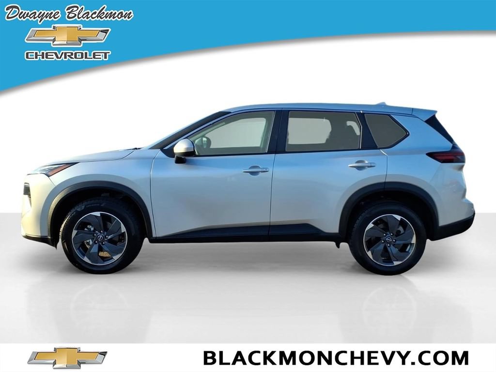 Used 2025 Nissan Rogue SV FWD image 6
