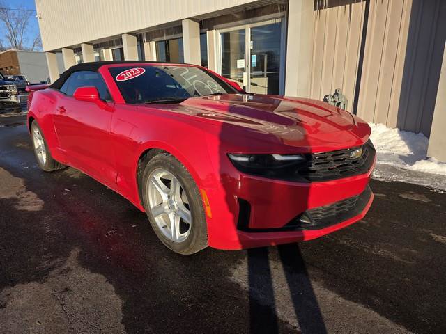 Used 2023 Chevrolet Camaro LT image 4