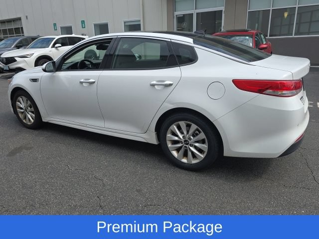 Used 2018 Kia Optima EX w/ Premium Package FWD image 5